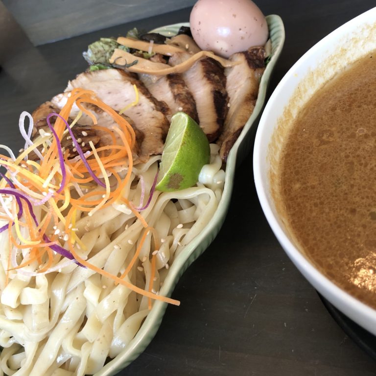 一閑人 鎌倉でつけ麺ランチ エスニックな激辛ラーメン好きにおすすめ 鎌倉な子