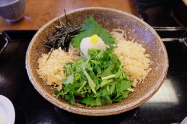 段葛 こ寿々｜お蕎麦ランチ！わらび餅の名店こ寿々は鎌倉土産にもおすすめ